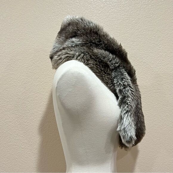 Faux Fur Scarf Collar Wrap - Picture 8 of 13